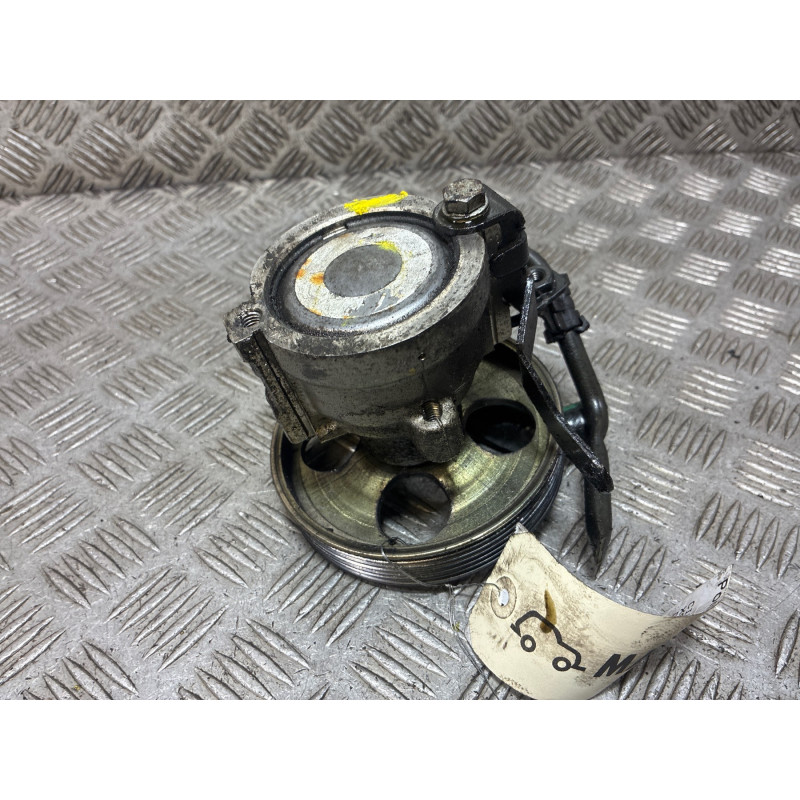 Pompe de direction CITROEN XSARA PICASSO Photo n°2