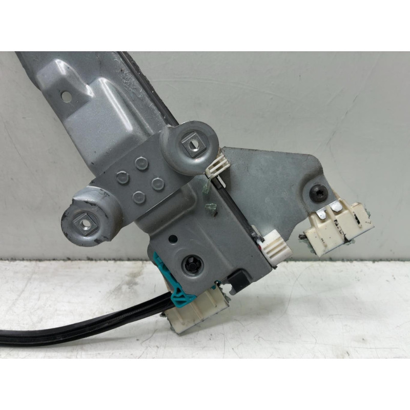 Leve vitre electrique avant gauche RENAULT TWINGO 2 Photo n°2