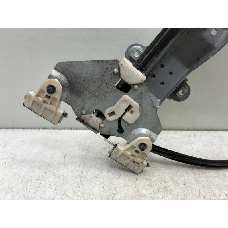 Leve vitre electrique avant gauche RENAULT TWINGO 2 Photo n°8