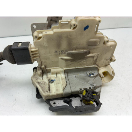 Serrure avant gauche AUDI A6 3