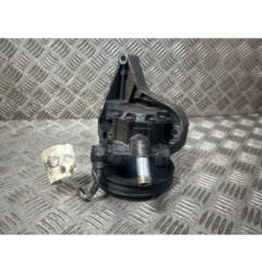 Pompe de direction BMW SERIE 1 E87 Photo n°1