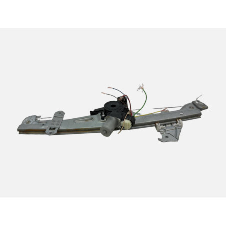 Leve vitre electrique avant gauche SUZUKI SX4 2 S-CROSS Photo n°1
