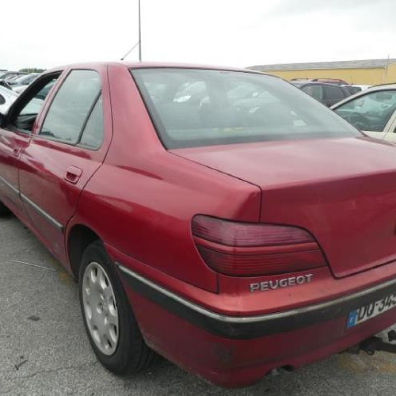 Compresseur clim PEUGEOT 406 Photo n°7