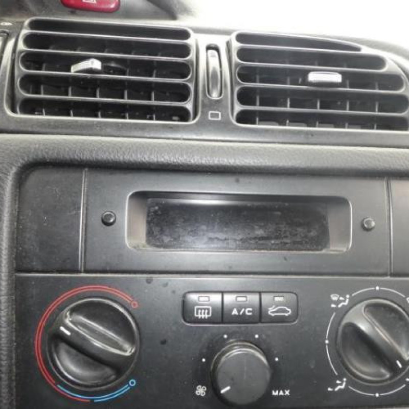 Compresseur clim PEUGEOT 406 Photo n°11