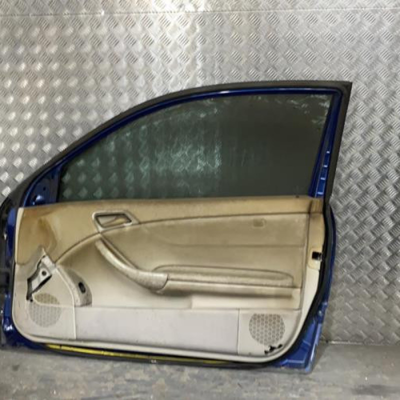 Porte avant droit MERCEDES CLASSE C 203 COUPE SPORT Photo n°3