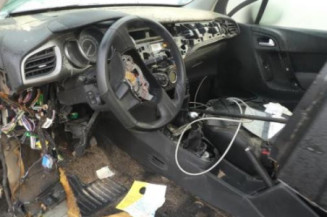 Interrupteur de leve vitre arriere droit CITROEN C3 2