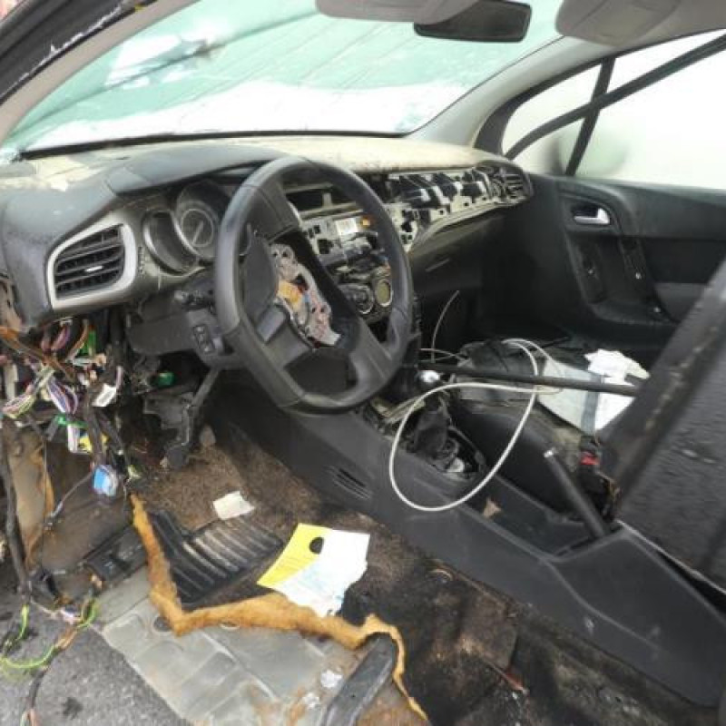 Interrupteur de leve vitre arriere droit CITROEN C3 2 Photo n°8