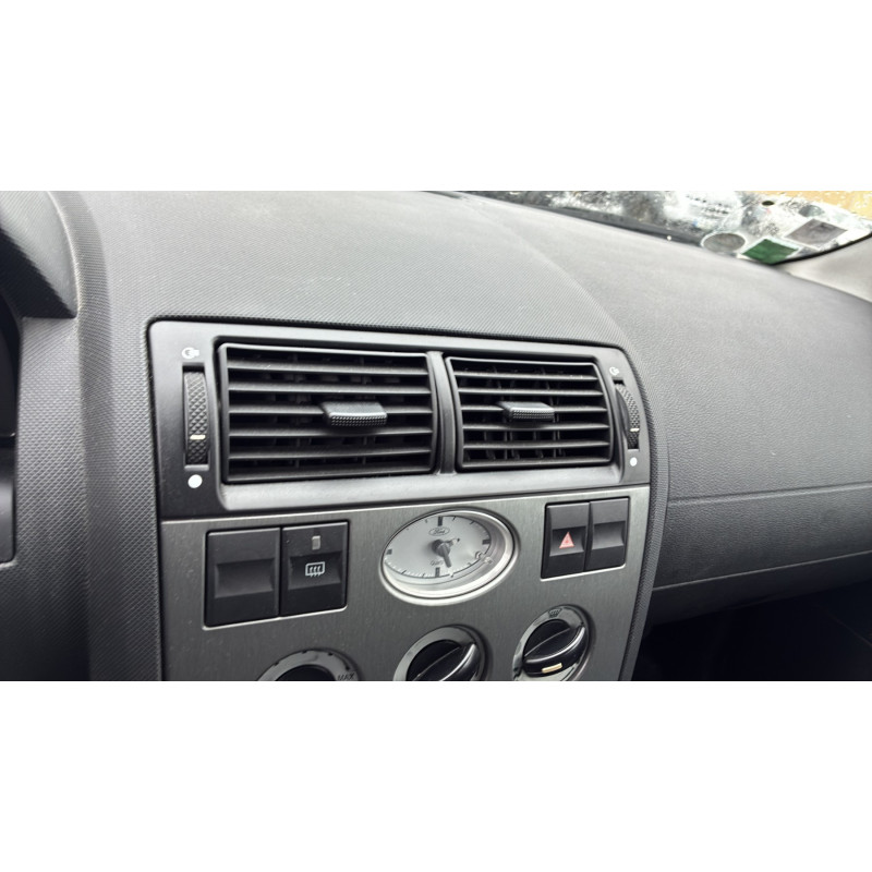 FORD MONDEO 2 2.0 TDCI - 16V TURBO Photo n°27