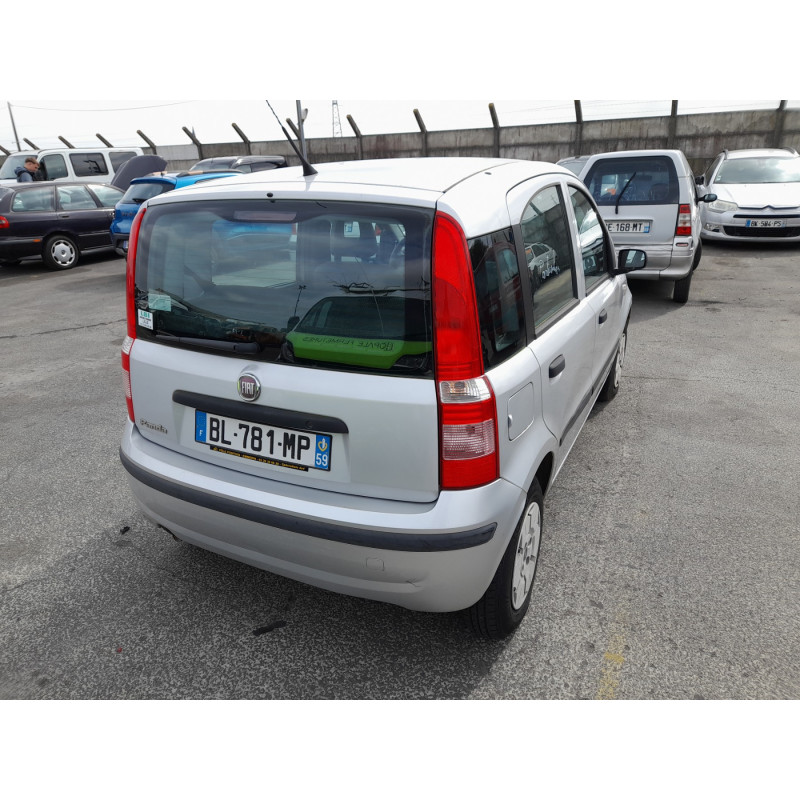 FIAT PANDA 2 PHASE 1 1.1i - 8V Photo n°2