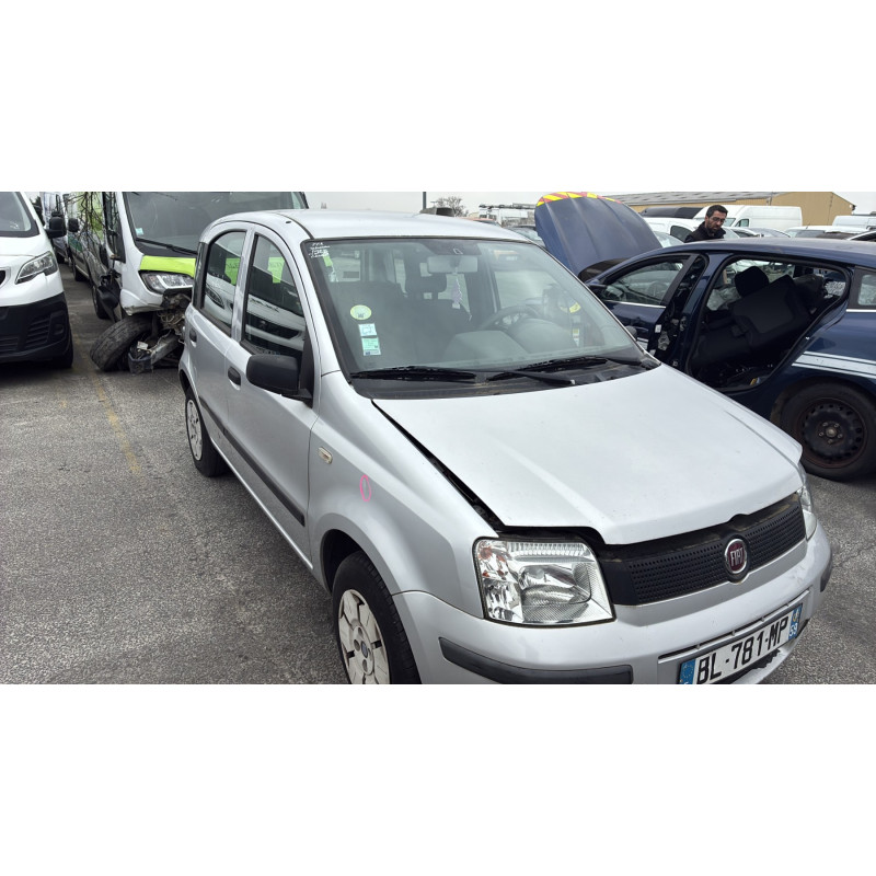 FIAT PANDA 2 PHASE 1 1.1i - 8V Photo n°14
