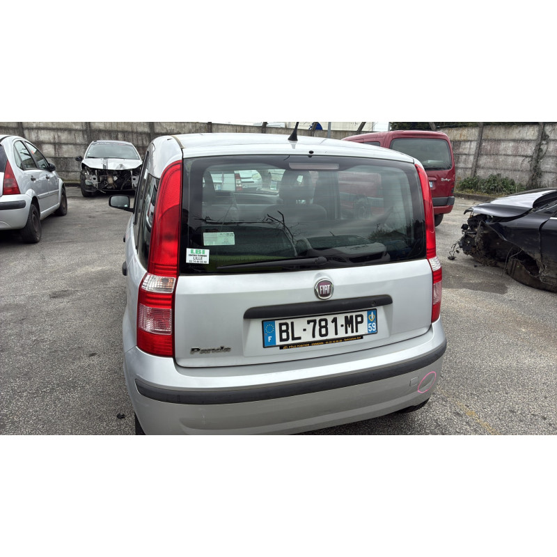 FIAT PANDA 2 PHASE 1 1.1i - 8V Photo n°17
