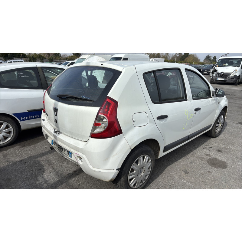 DACIA SANDERO 1 1.2i - 16V Photo n°3