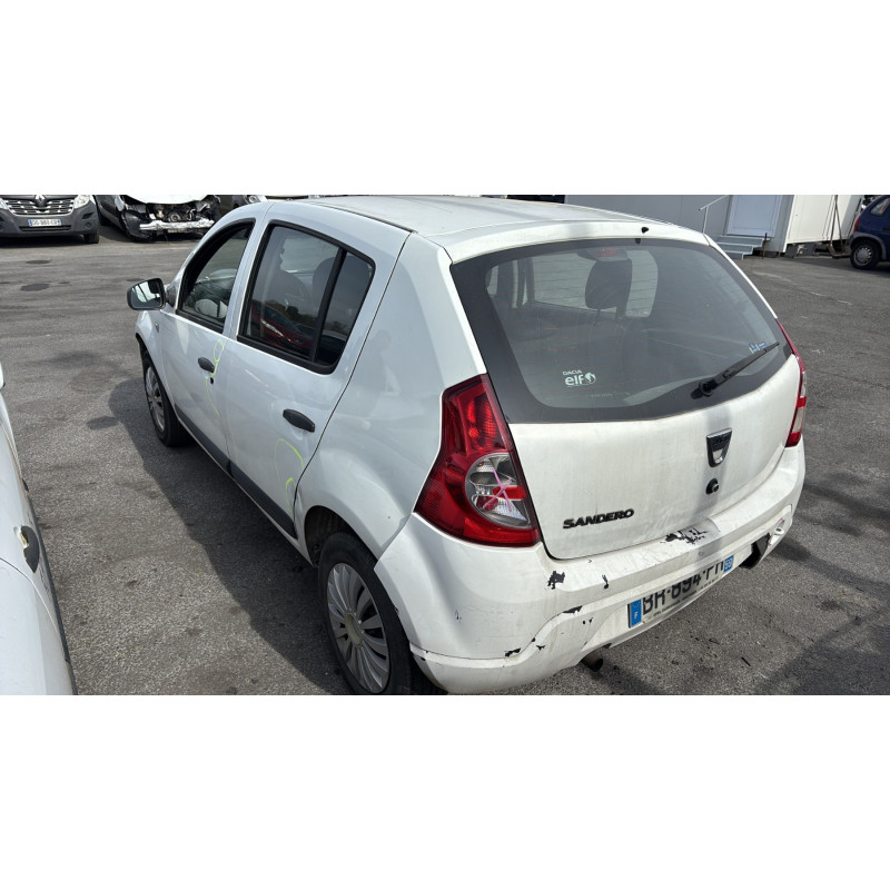 DACIA SANDERO 1 1.2i - 16V Photo n°4
