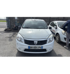 DACIA SANDERO 1 1.2i - 16V