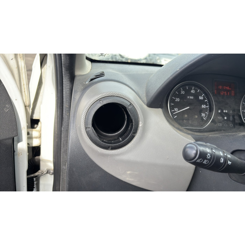 DACIA SANDERO 1 1.2i - 16V Photo n°14