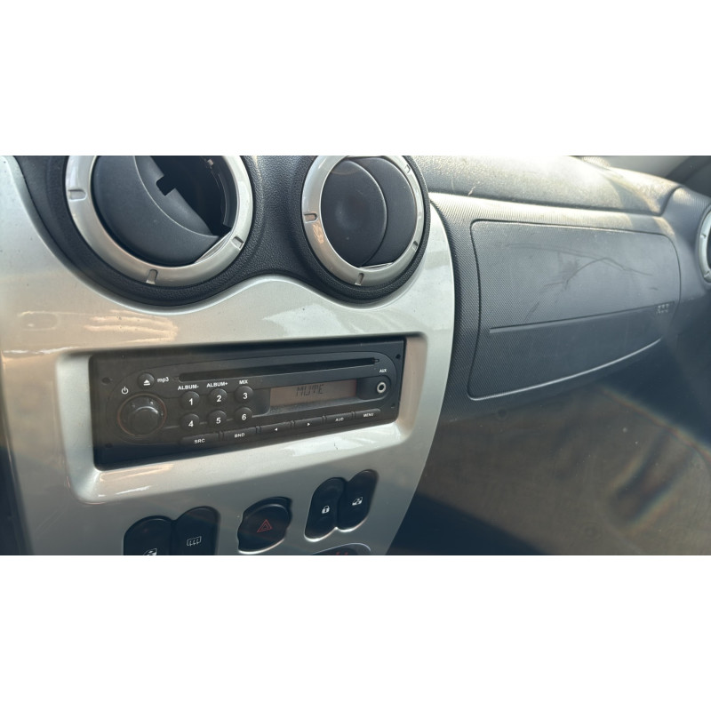 DACIA LOGAN MCV 1 PHASE 2 BREAK 1.5 DCI - 8V TURBO Photo n°18