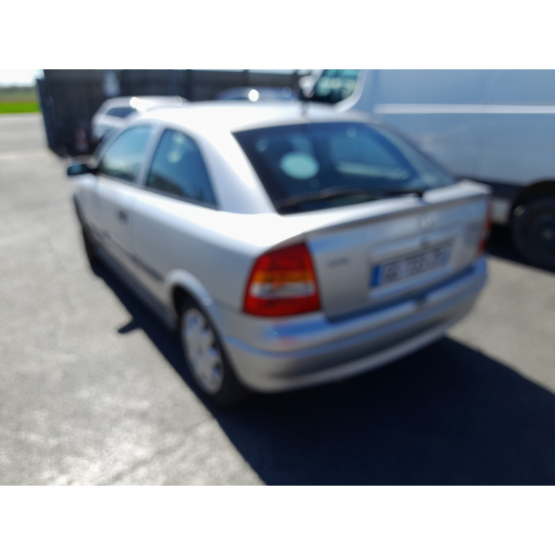 OPEL ASTRA G 1.6i - 8V Photo n°2