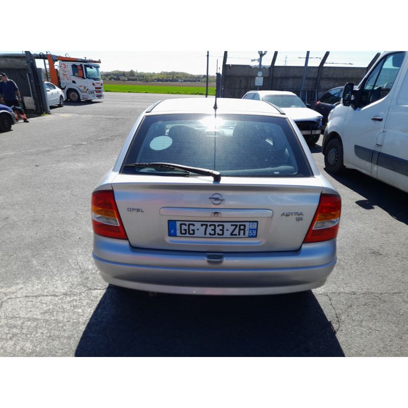 OPEL ASTRA G 1.6i - 8V Photo n°6