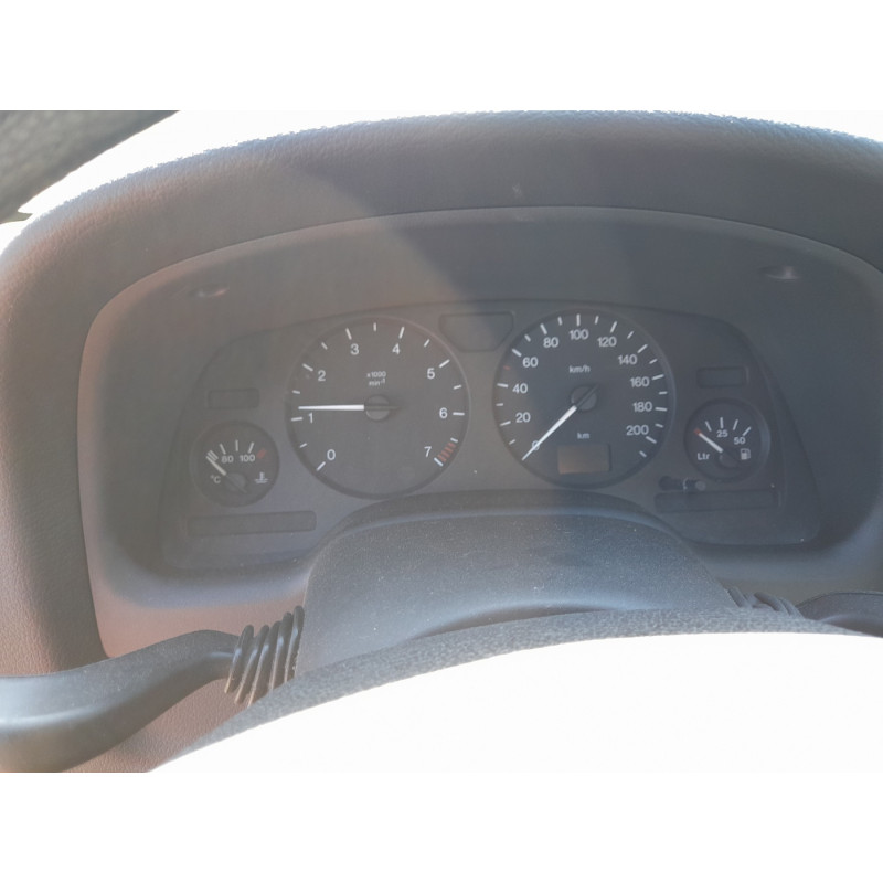 OPEL ASTRA G 1.6i - 8V Photo n°10