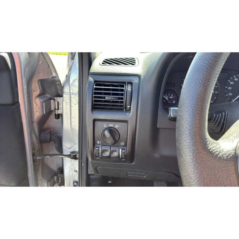 OPEL ASTRA G 1.6i - 8V Photo n°27