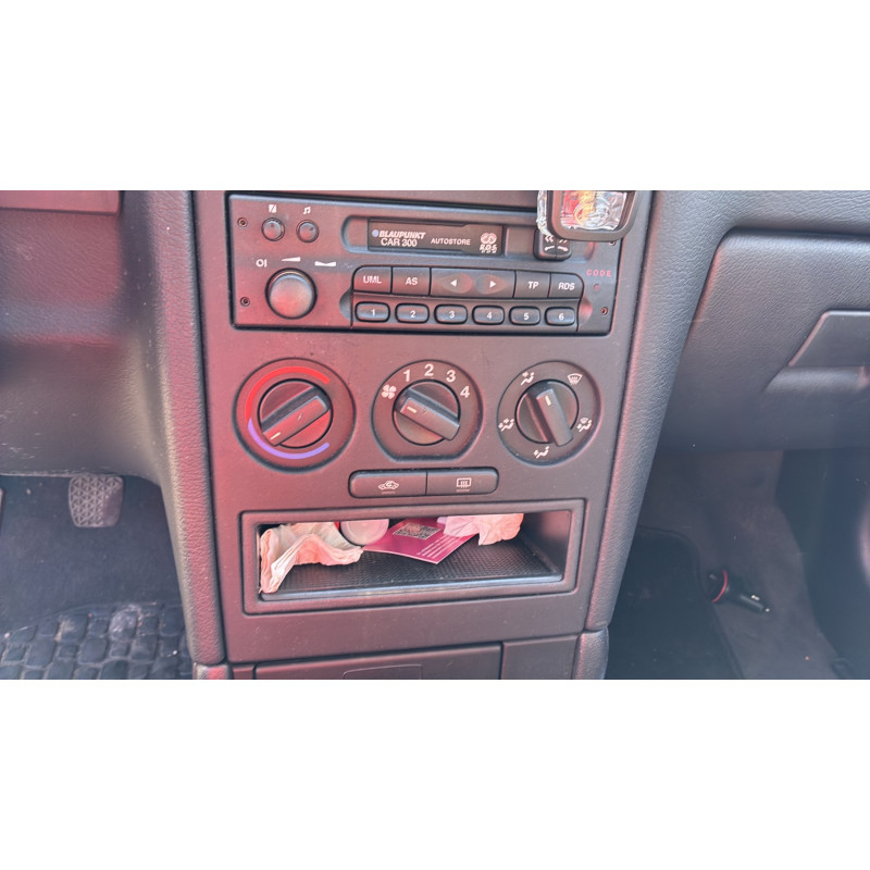 OPEL ASTRA G 1.6i - 8V Photo n°30