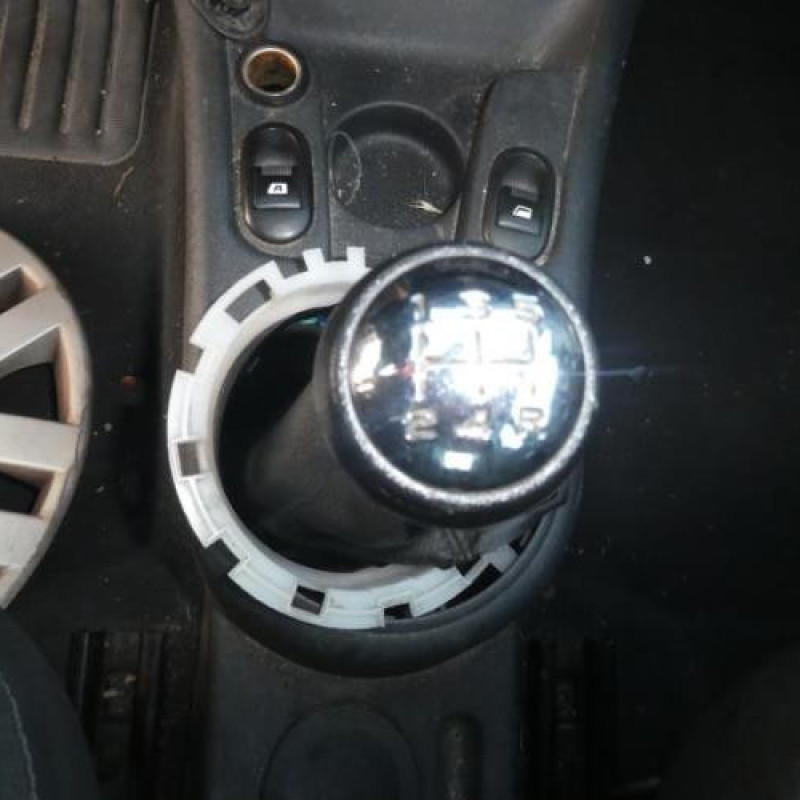 Porte avant gauche CITROEN C3 1 Photo n°11
