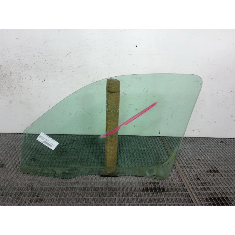 Vitre avant droit CITROEN BERLINGO 1 Photo n°4