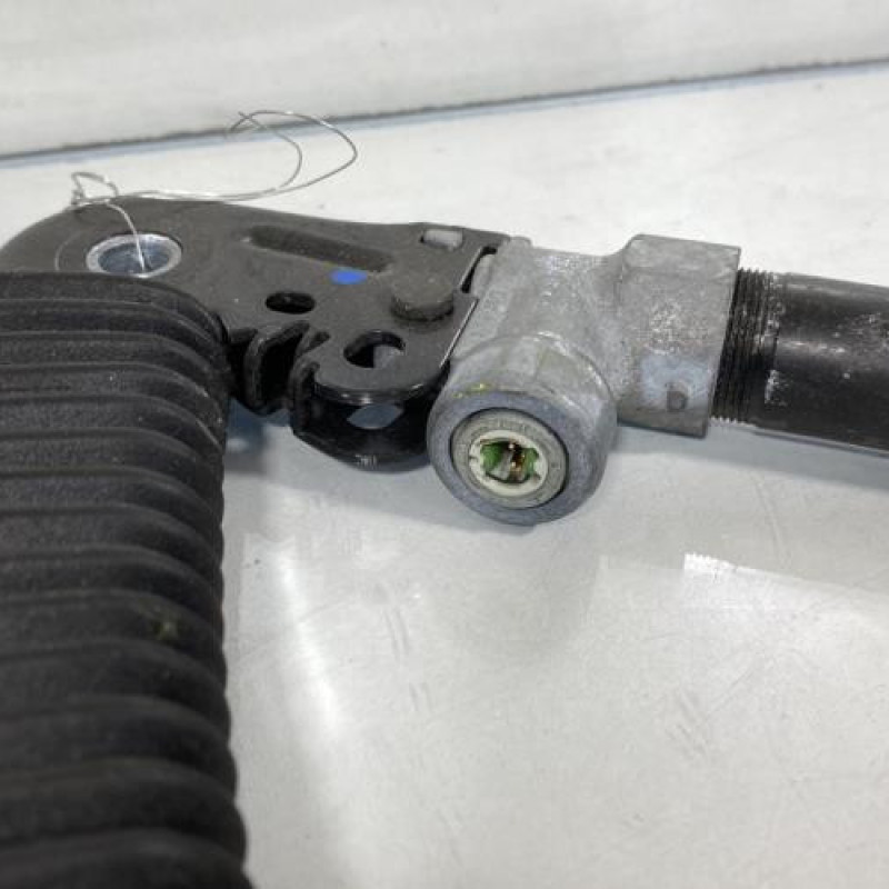 Pretensionneur de ceinture avant droit BMW SERIE 3 E46 Photo n°3