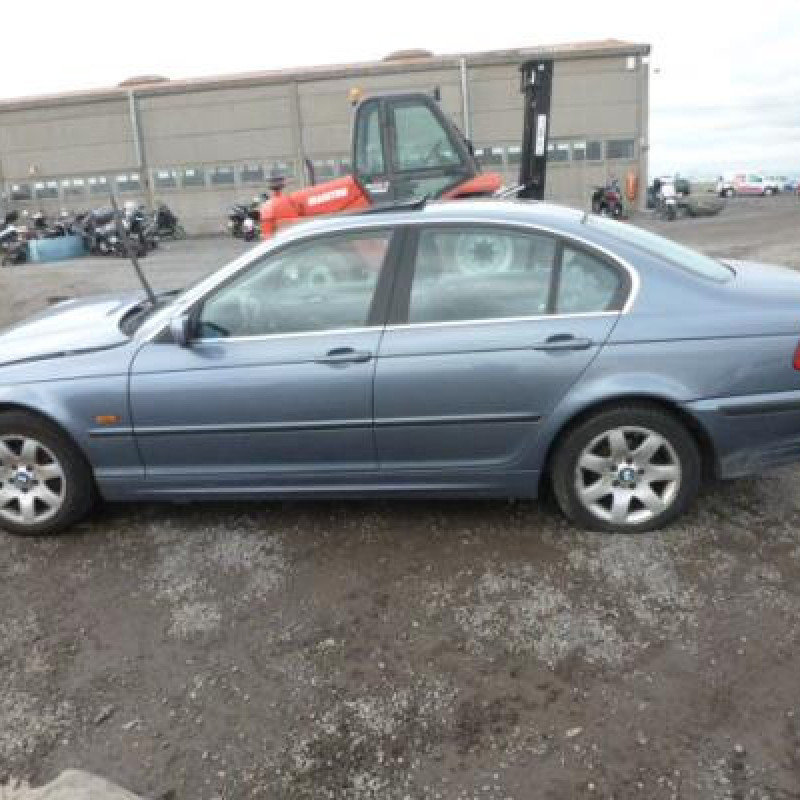 Pretensionneur de ceinture avant droit BMW SERIE 3 E46 Photo n°9