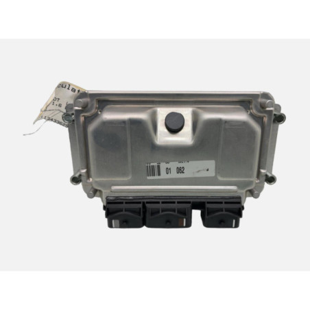 Calculateur moteur PEUGEOT 1007 Photo n°1