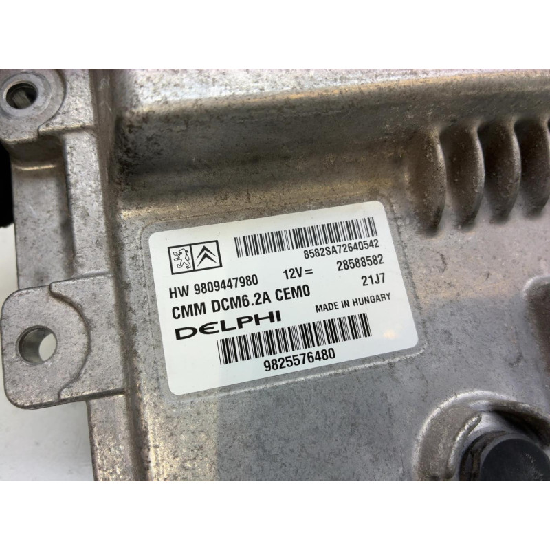 Calculateur moteur PEUGEOT 3008 2 Photo n°3