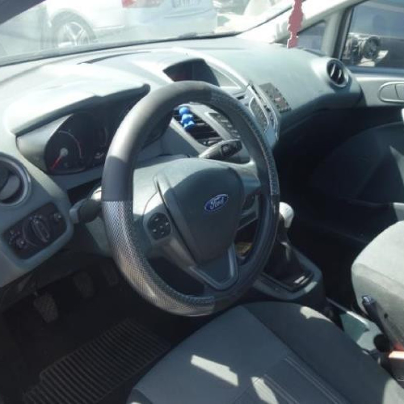 Pretensionneur de ceinture avant droit FORD FIESTA 6 Photo n°10
