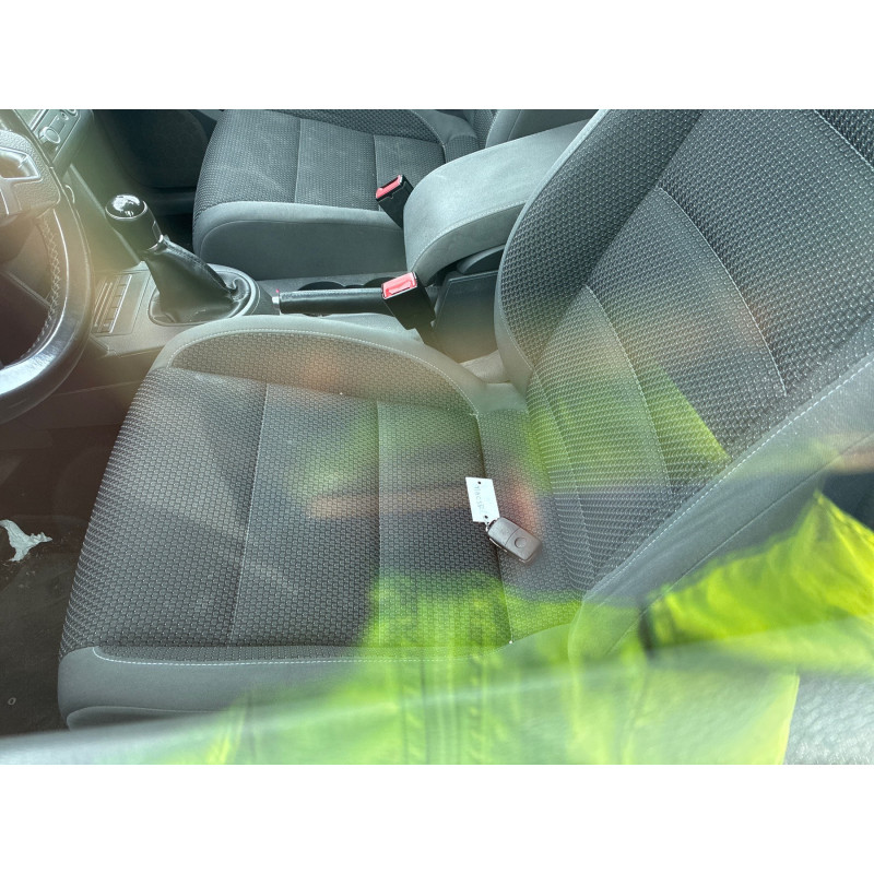 VOLKSWAGEN TOURAN 2 2.0 TDI - 16V TURBO Photo n°1