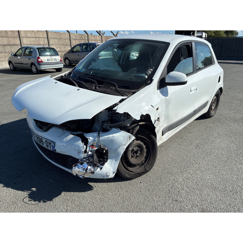 RENAULT TWINGO 3 PHASE 1 1.0i - 12V SCE 65 Photo n°3