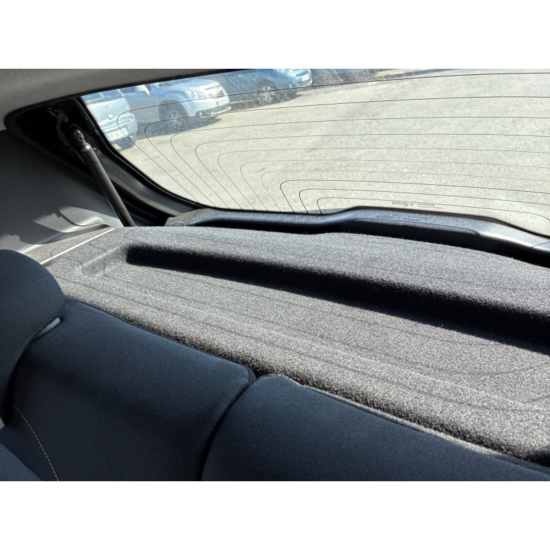 RENAULT TWINGO 3 PHASE 1 1.0i - 12V SCE 65 Photo n°12