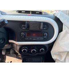 RENAULT TWINGO 3 PHASE 1 1.0i - 12V SCE 65