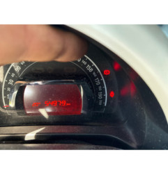 RENAULT TWINGO 3 PHASE 1 1.0i - 12V SCE 65