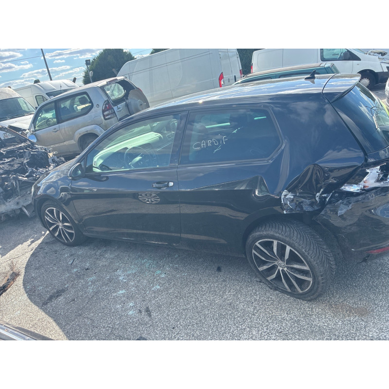 VOLKSWAGEN GOLF 7 PHASE 1 1.6 TDI - 16V TURBO Photo n°13