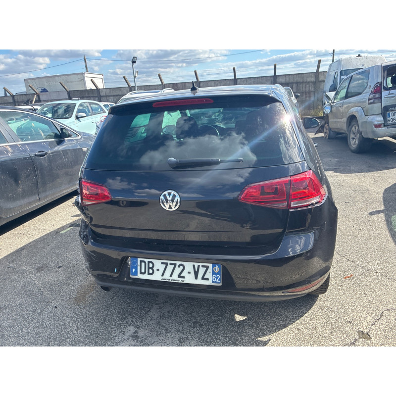 VOLKSWAGEN GOLF 7 PHASE 1 1.6 TDI - 16V TURBO Photo n°14