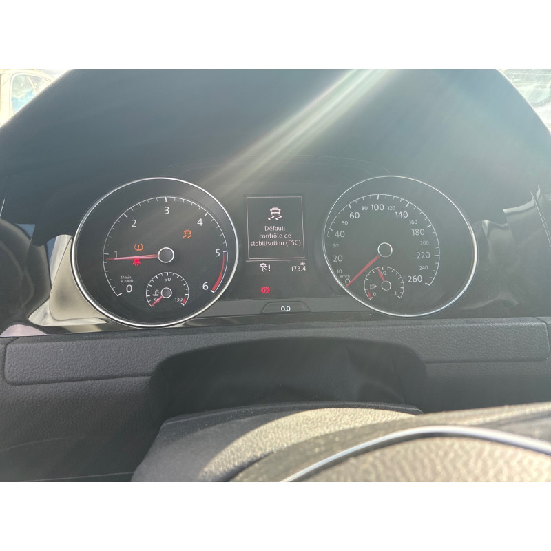 VOLKSWAGEN GOLF 7 PHASE 1 1.6 TDI - 16V TURBO Photo n°25