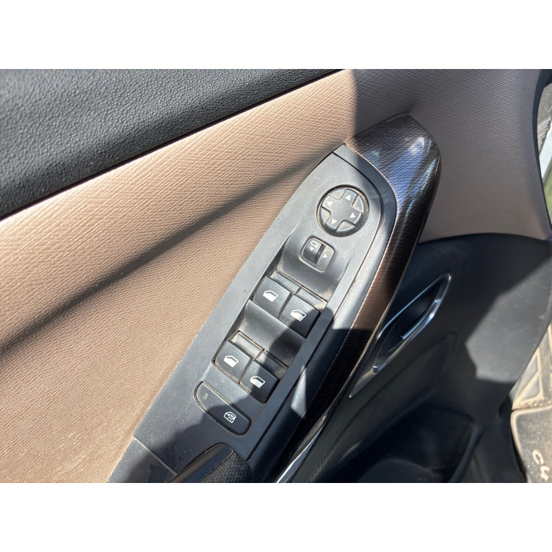 CITROEN C4 PICASSO 2 PHASE 1 1.6 HDI - 8V TURBO Photo n°11