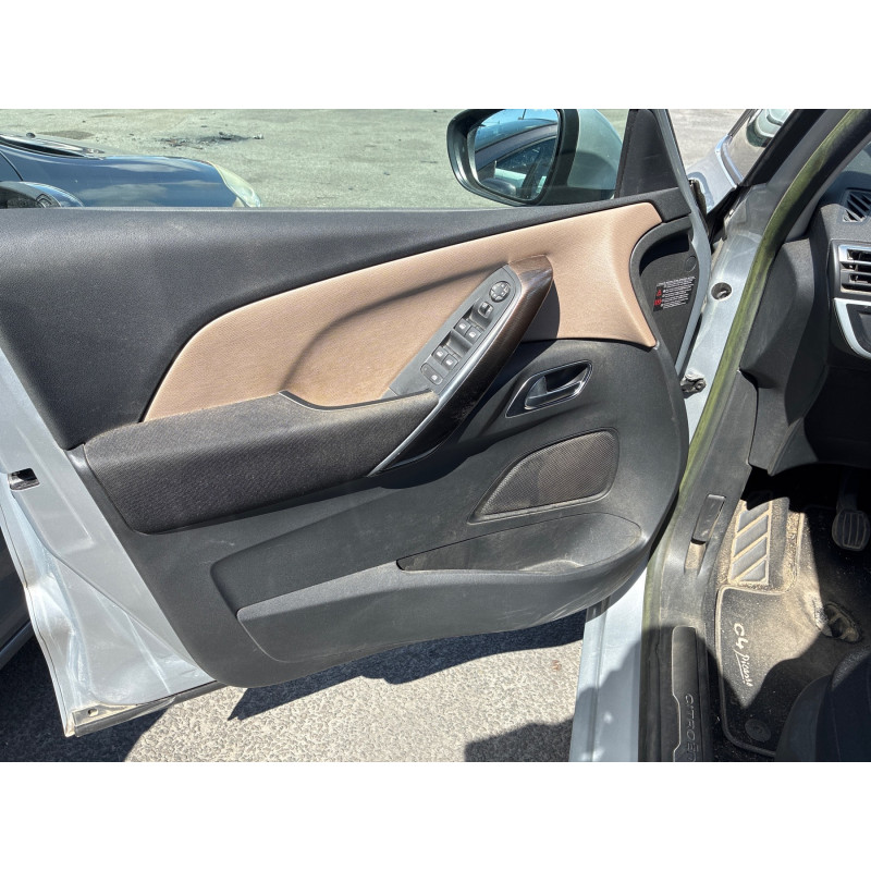 CITROEN C4 PICASSO 2 PHASE 1 1.6 HDI - 8V TURBO Photo n°20