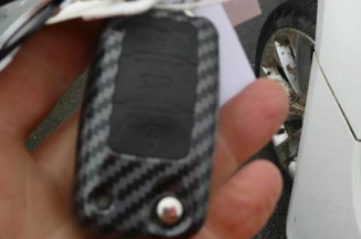 Bras essuie glace avant gauche VOLKSWAGEN SCIROCCO 3
