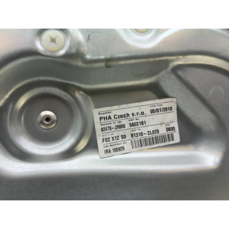 Leve vitre electrique avant gauche HYUNDAI I 30 1