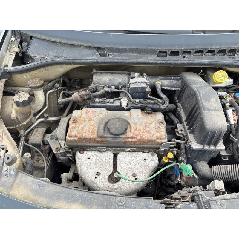 CITROEN C3 1 PHASE 1 1.4i - 8V Photo n°2