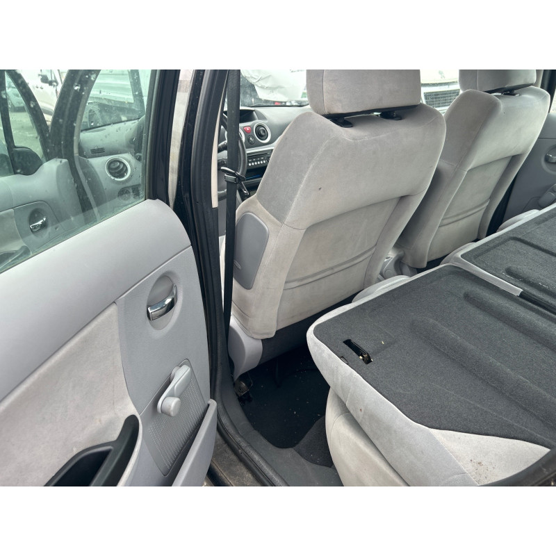 CITROEN C3 1 PHASE 1 1.4i - 8V Photo n°21