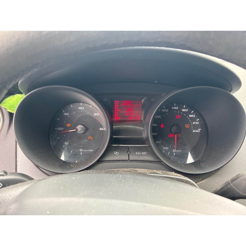 SEAT IBIZA 4 PHASE 1 1.2 TDI - 12V TURBO Photo n°10