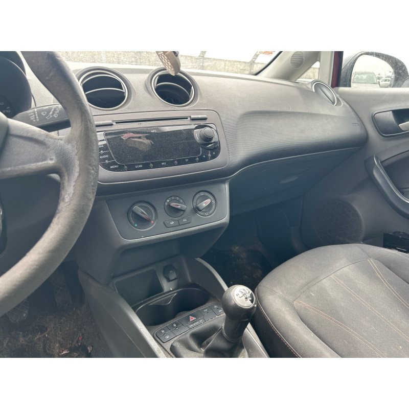 SEAT IBIZA 4 PHASE 1 1.2 TDI - 12V TURBO Photo n°14