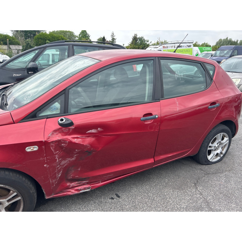 SEAT IBIZA 4 PHASE 1 1.2 TDI - 12V TURBO Photo n°15