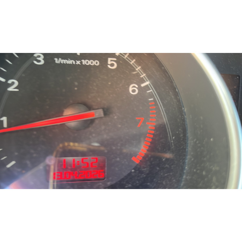 AUDI A4 2 CABRIO PHASE 1 3.0i - 30V V6 Photo n°10